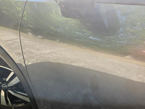 Used 2023 Nissan Rogue SL image 30