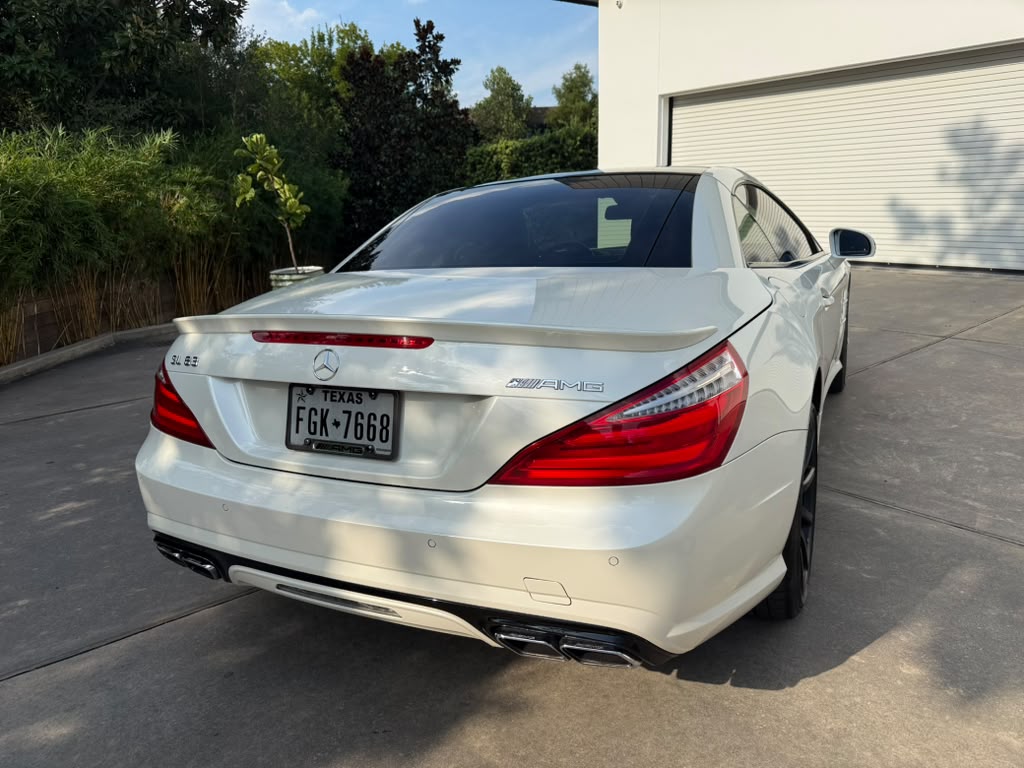 Used 2013 Mercedes-Benz SL 63 AMG image 11