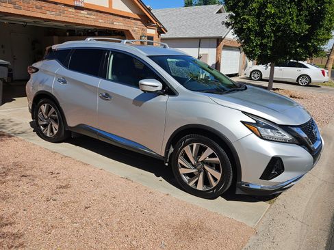 Used 2019 Nissan Murano SL w/ Cargo Package image 2