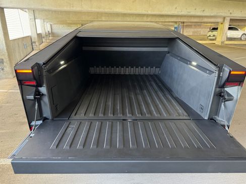 Used 2026 Tesla Cybertruck AWD Crew Cab image 2