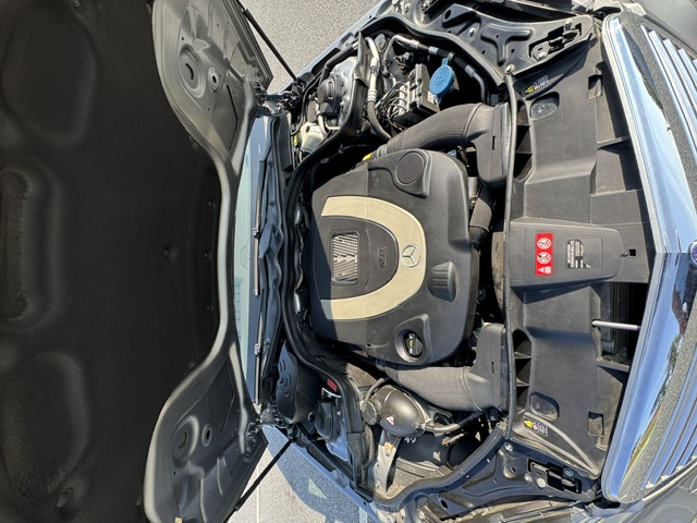 Used 2010 Mercedes-Benz E 550 Sedan image 5