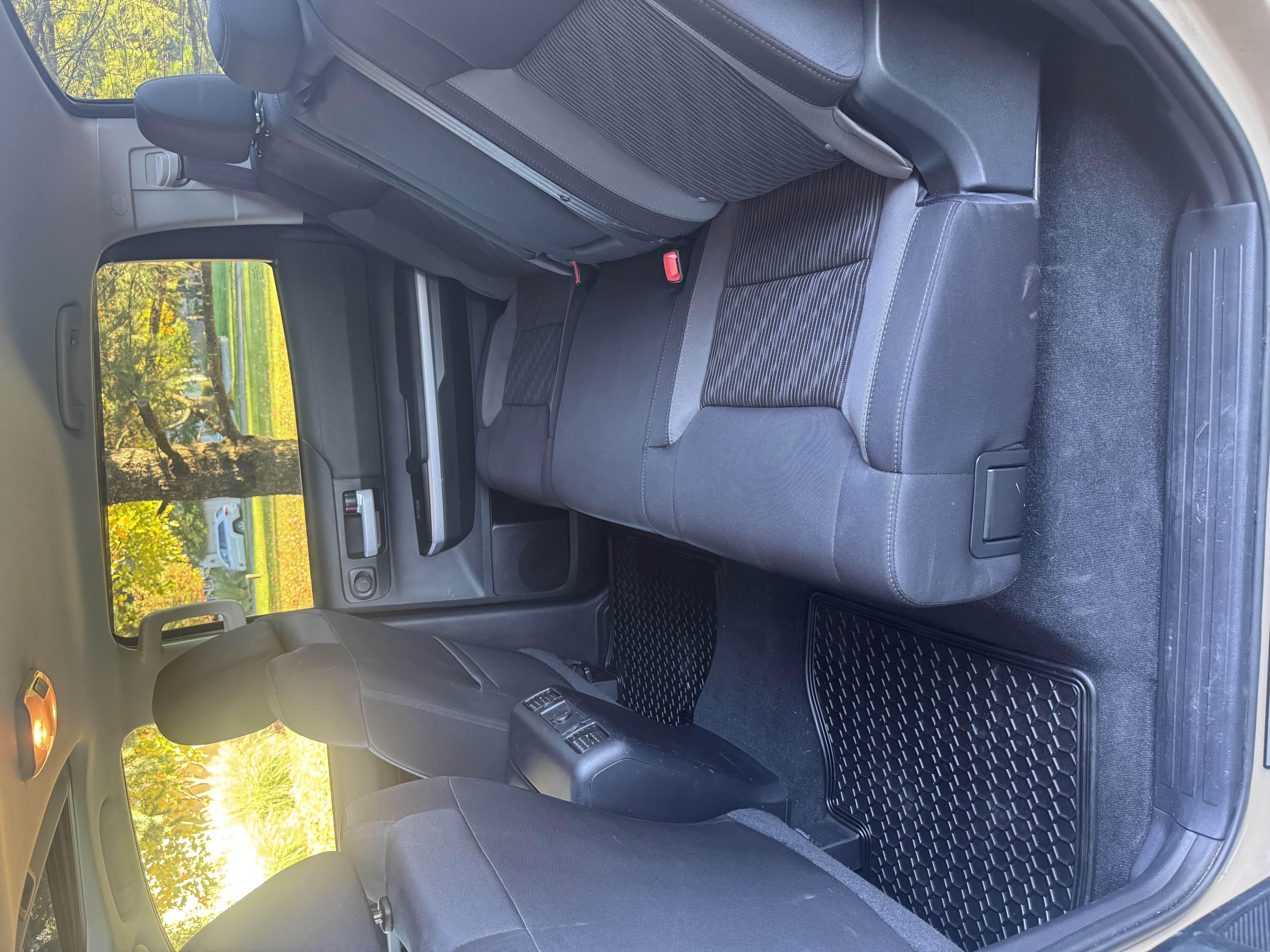 Used 2017 Toyota Tundra SR5 AWD/4WD image 14