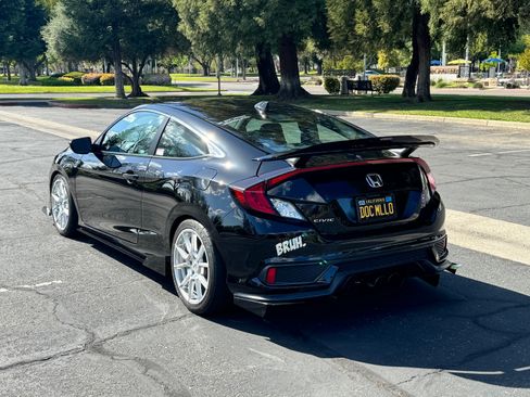Used 2019 Honda Civic Si image 11