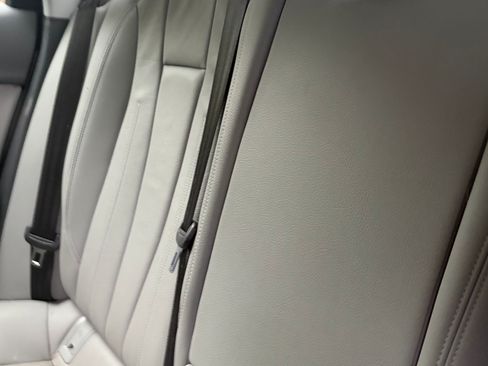 Used 2019 Audi A4 2.0T Premium w/ Convenience Package FWD image 4
