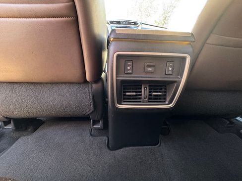 Used 2015 Nissan Murano Platinum w/ Platinum Technology Package image 13