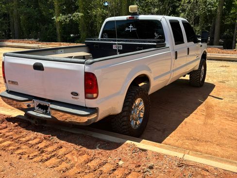 Used 2006 Ford F350 XLT AWD/4WD image 9