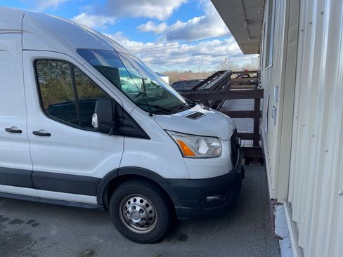 Used 2021 Ford Transit 350 148 High Roof Extended AWD w/ Load Area Protection Package image 4