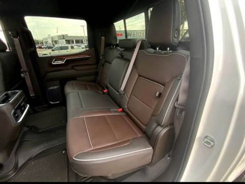 Used 2022 GMC Sierra 1500 Denali w/ Denali Reserve Package image 11