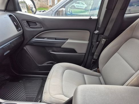 Used 2019 Chevrolet Colorado W/T w/ WT Convenience Package image 13