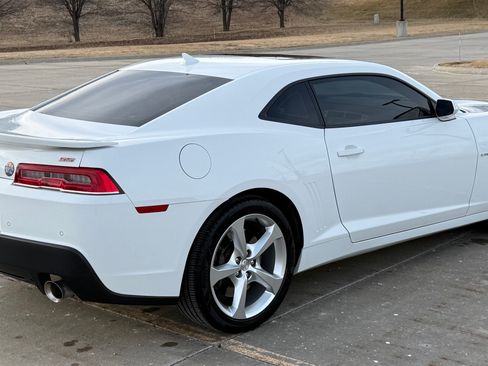 Used 2015 Chevrolet Camaro SS w/ RS Package image 2