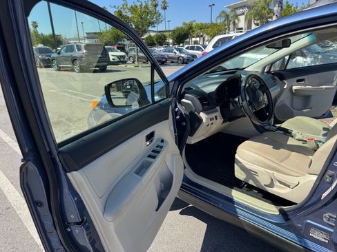 Used 2013 Subaru Crosstrek 2.0i Limited image 16