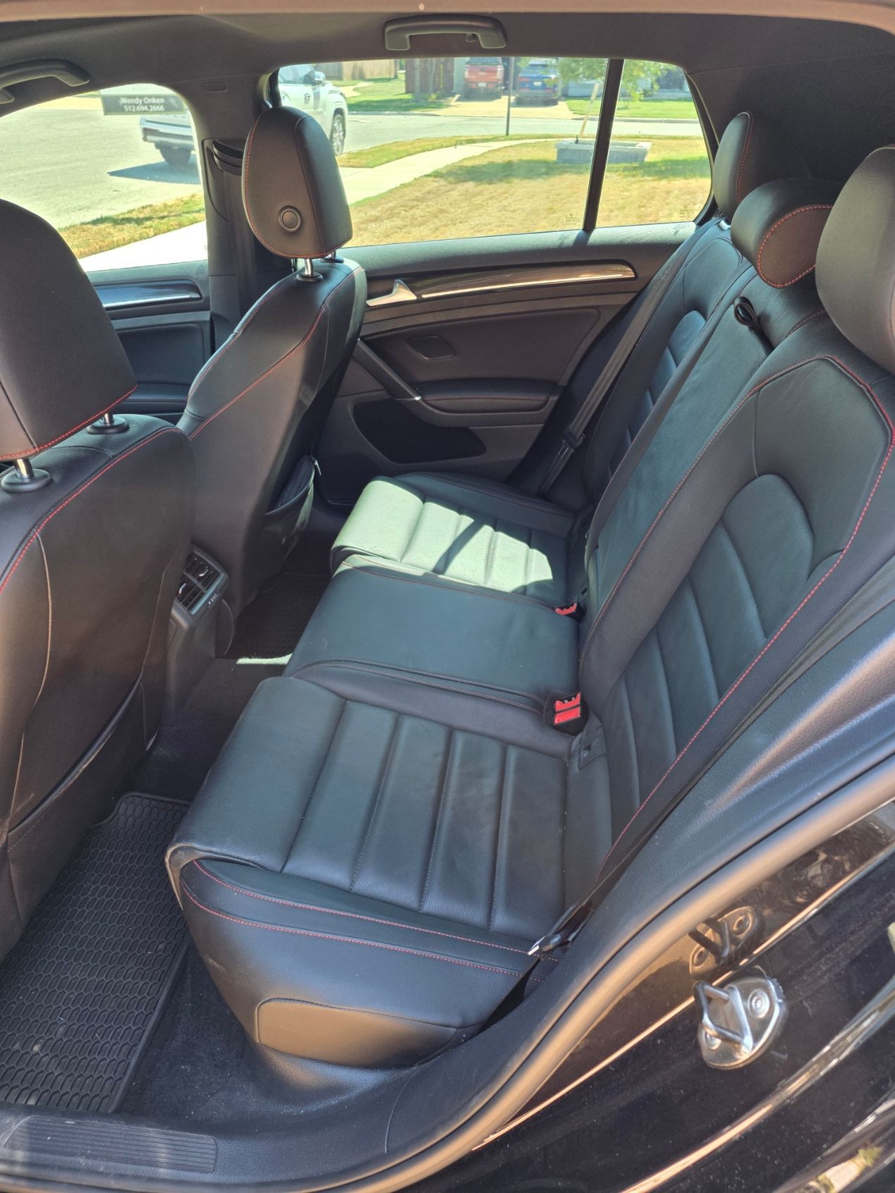 Used 2017 Volkswagen GTI Autobahn FWD image 11