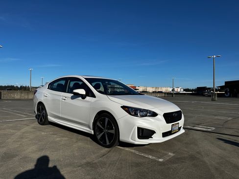Used 2018 Subaru Impreza 2.0i Sport image 4