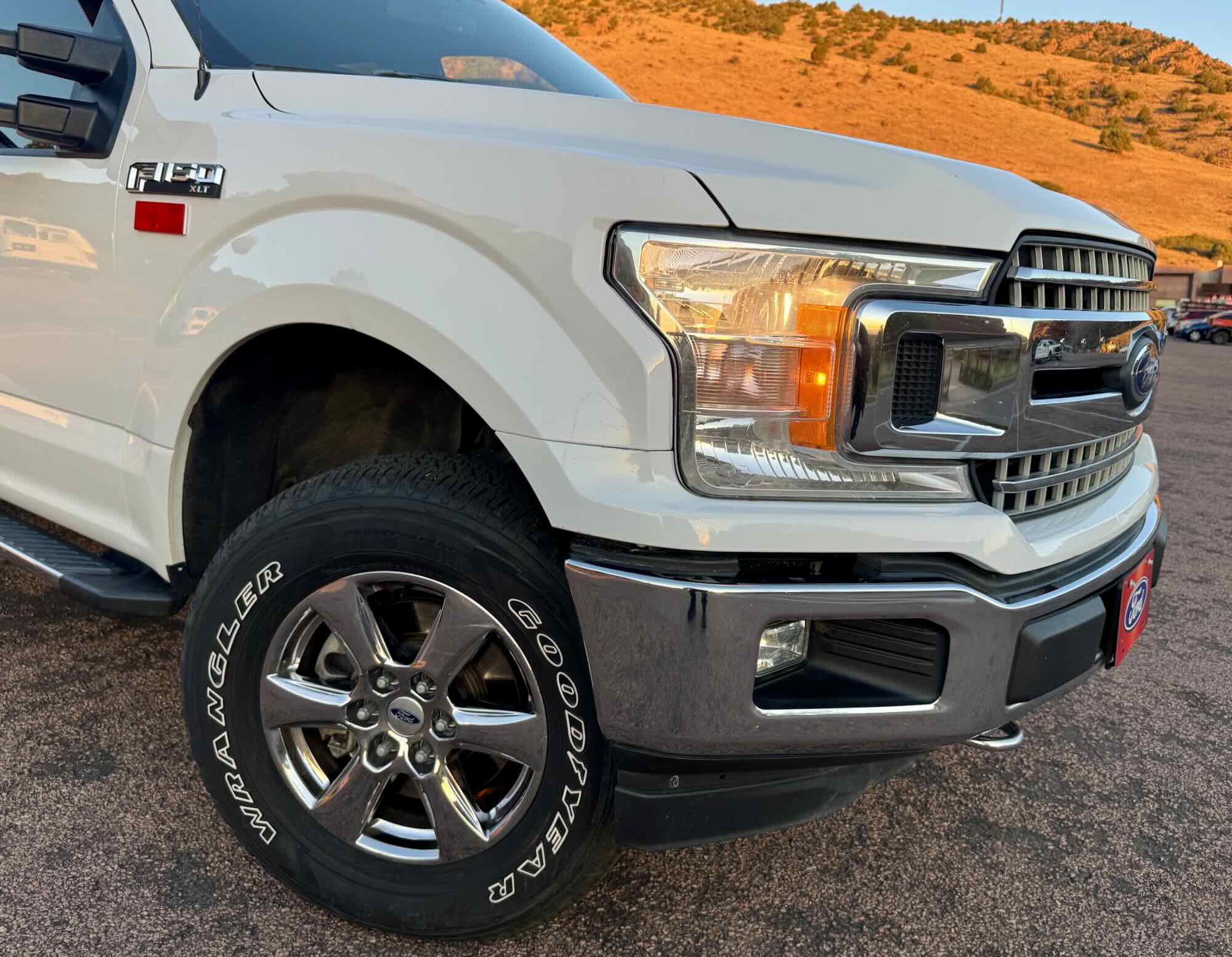 Used 2020 Ford F150 XLT w/ Equipment Group 302A Luxury AWD/4WD image 8