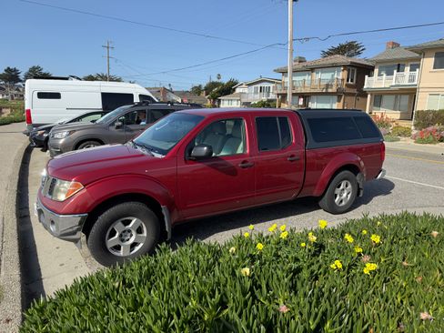 Used 2008 Nissan Frontier SE w/ SE Value Truck Pkg image 10