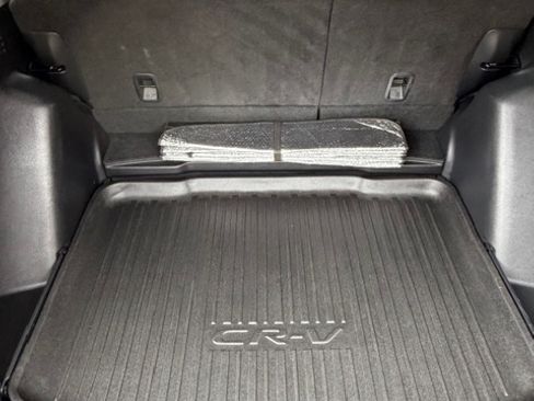 Used 2021 Honda CR-V Touring image 19