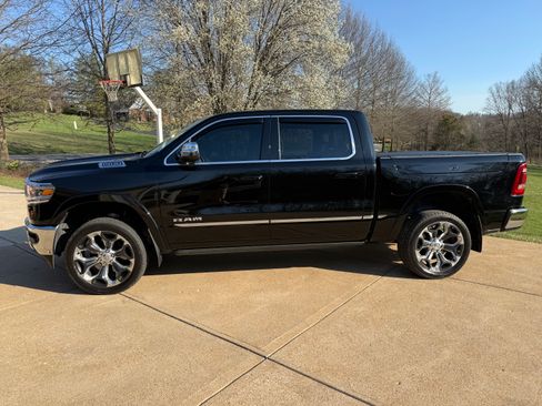 Used 2024 RAM 1500 Limited image 4