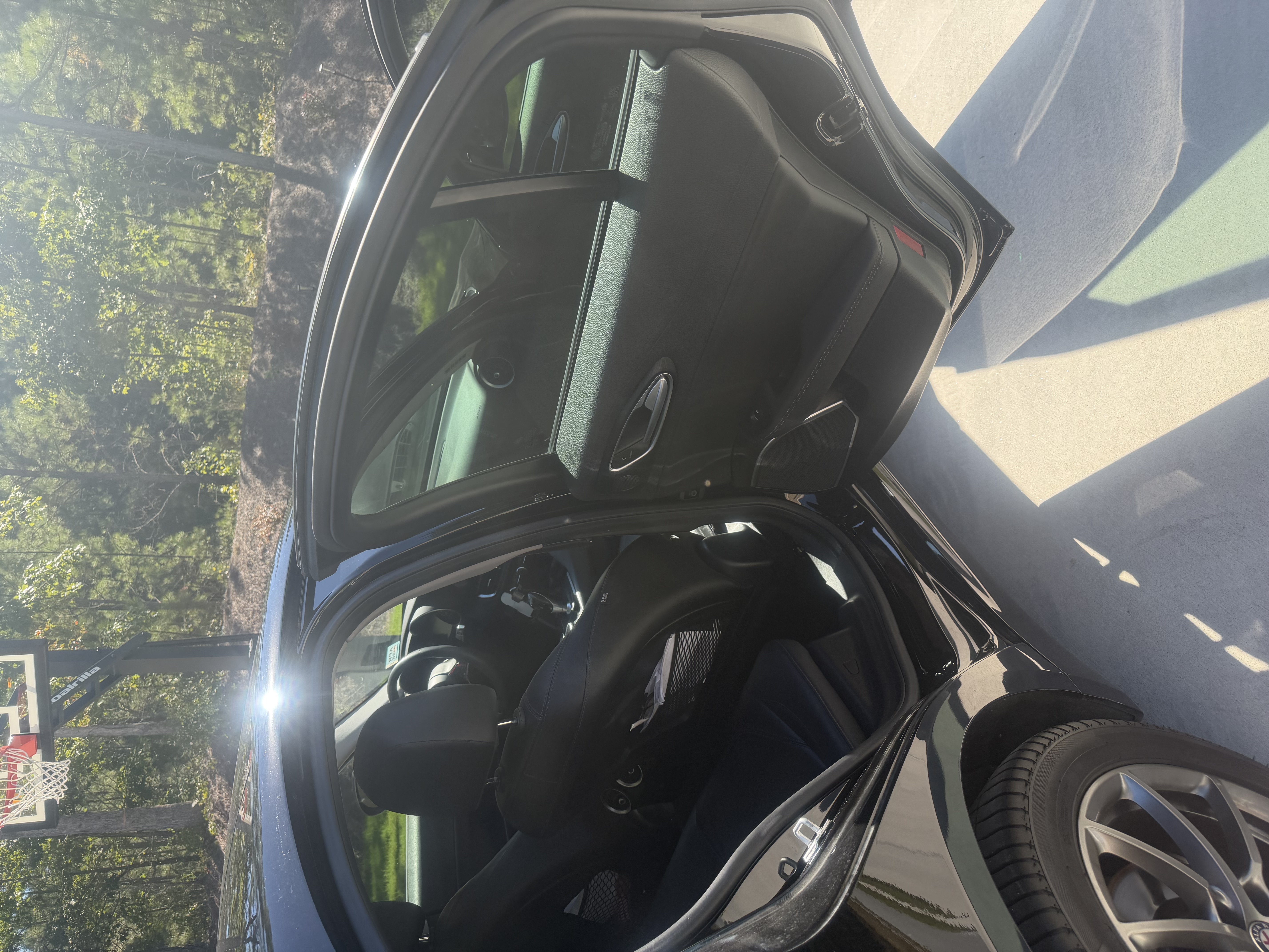 Used 2018 Alfa Romeo Giulia RWD image 11