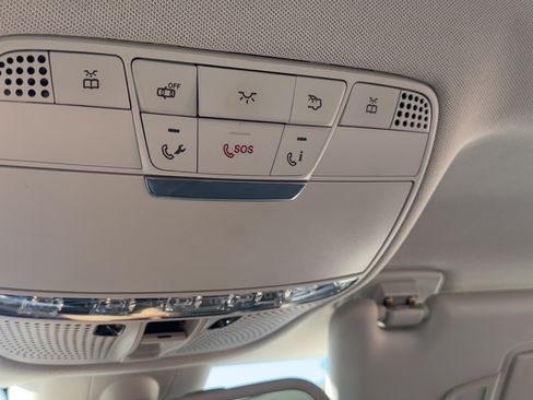 Used 2016 Mercedes-Benz C 300 Sedan image 20