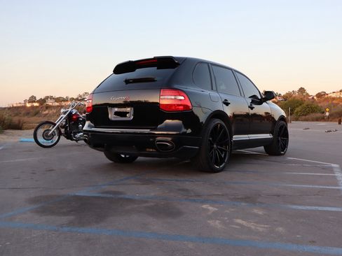 Used 2009 Porsche Cayenne S image 12
