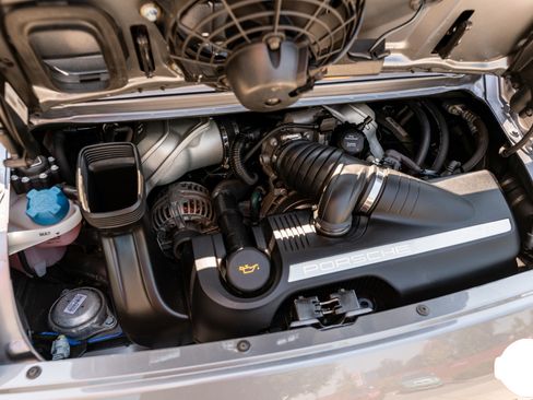 Used 2006 Porsche 911 Carrera S image 14