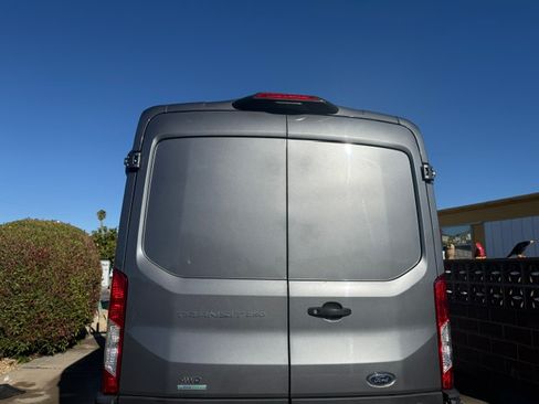 Used 2021 Ford Transit 250 Medium Roof AWD image 4
