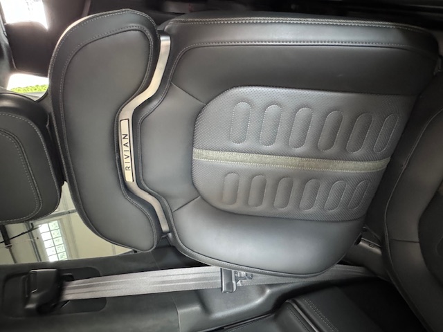 Used 2024 Rivian R1S Adventure Quad AWD/4WD image 9
