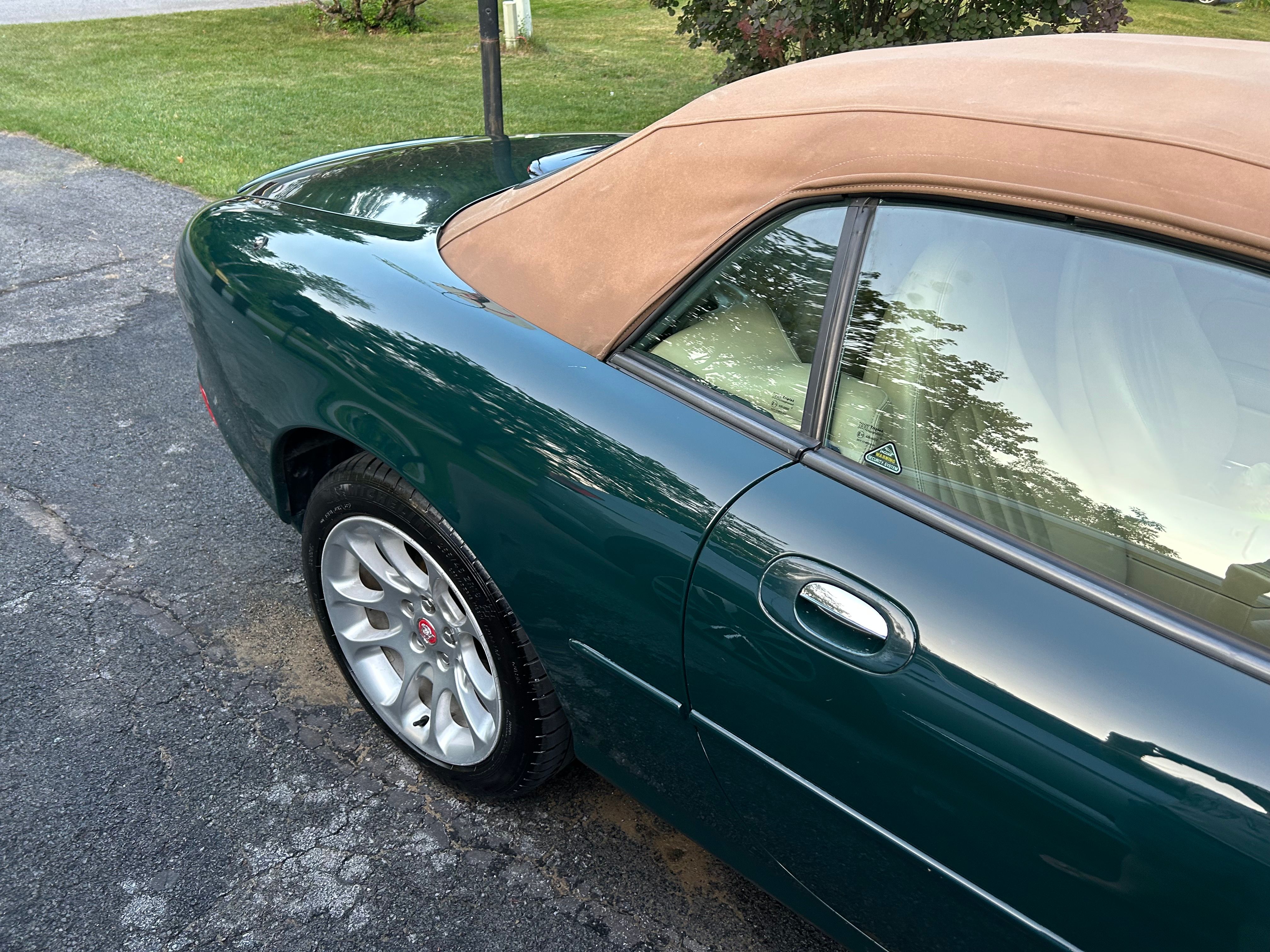 Used 2000 Jaguar XK8 Convertible RWD image 22
