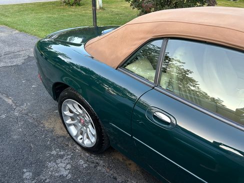 Used 2000 Jaguar XK8 Convertible RWD image 22