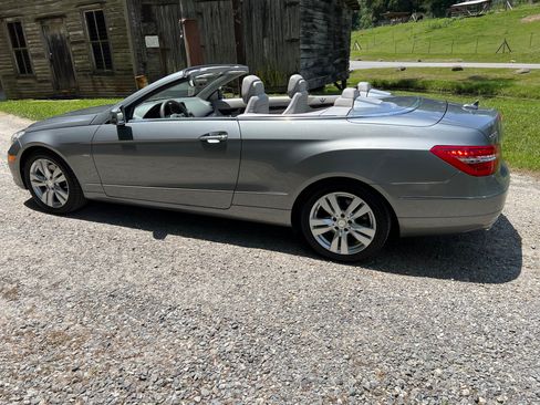 Used 2012 Mercedes-Benz E 350 Cabriolet image 1