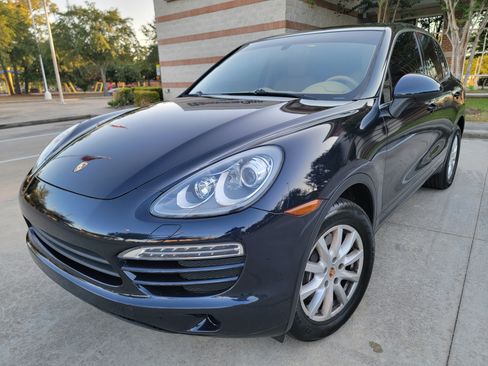 Used 2013 Porsche Cayenne image 6