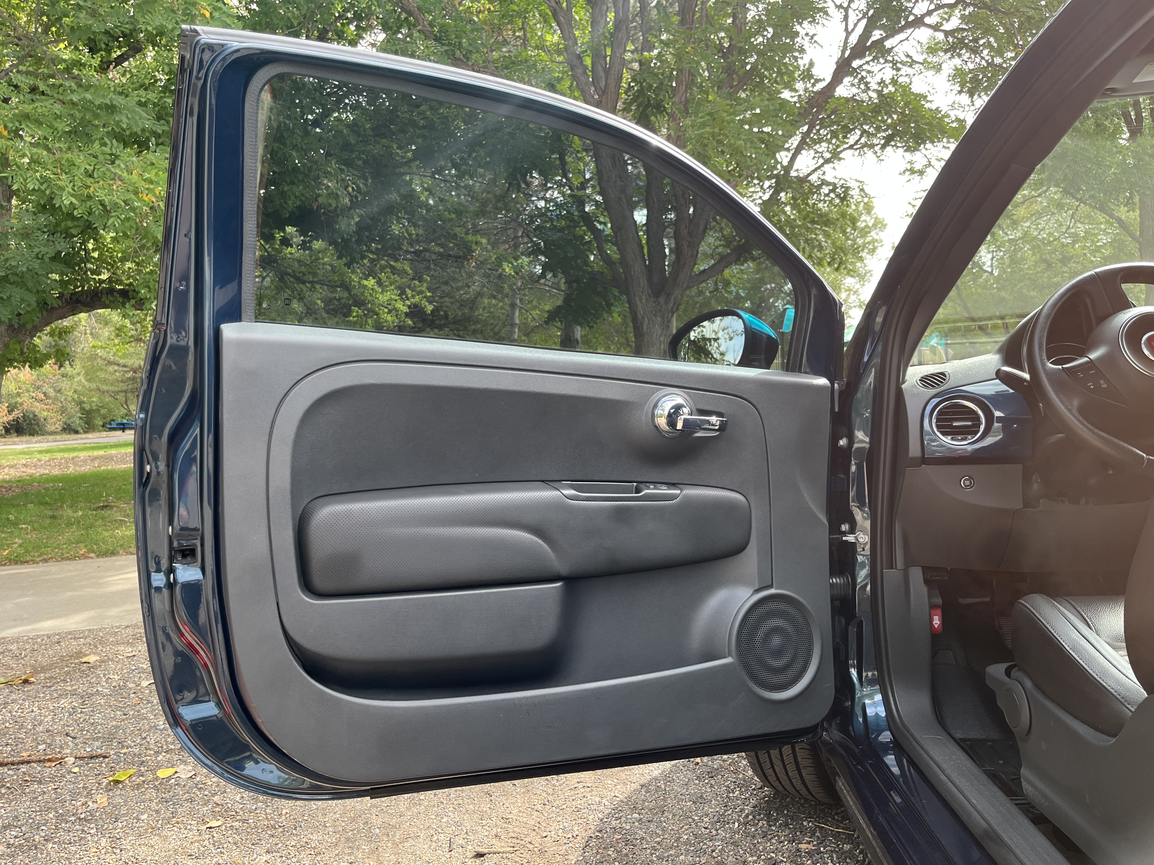 Used 2015 FIAT 500 Sport FWD image 13