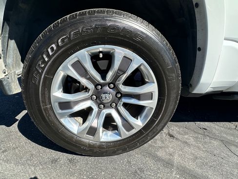 Used 2020 RAM 1500 Limited image 9