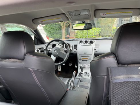 Used 2003 Nissan 350Z Touring RWD image 6