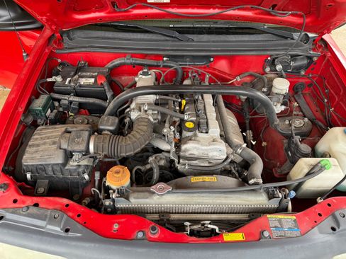 Used 2002 Chevrolet Tracker ZR2 image 15