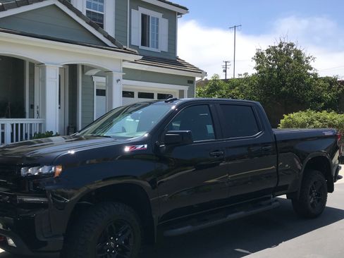 Used 2020 Chevrolet Silverado 1500 LT Trail Boss image 8