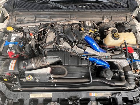 Used 2016 Ford F250 Lariat w/ Lariat Ultimate Package image 13