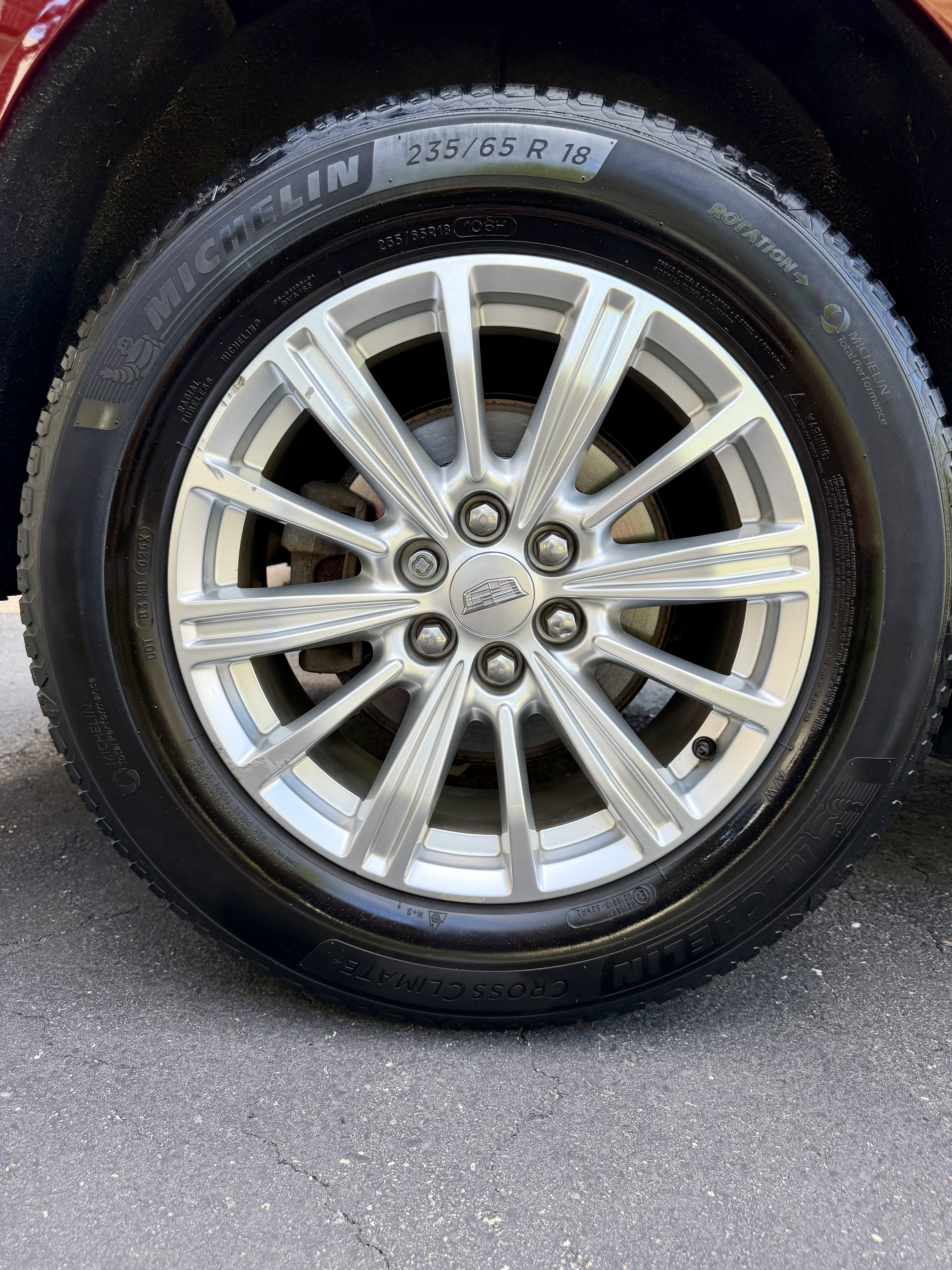 Used 2018 Cadillac XT5 FWD image 17