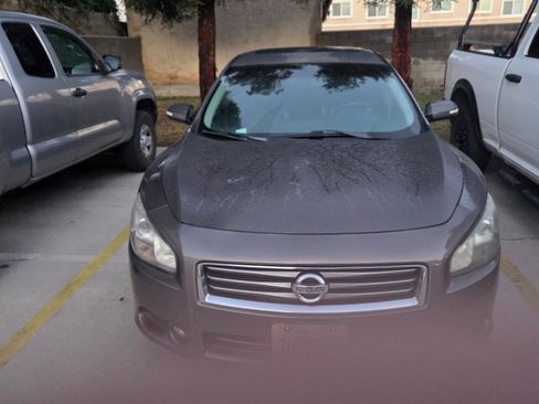 Used 2014 Nissan Maxima 3.5 SV w/ Sport Package image 1