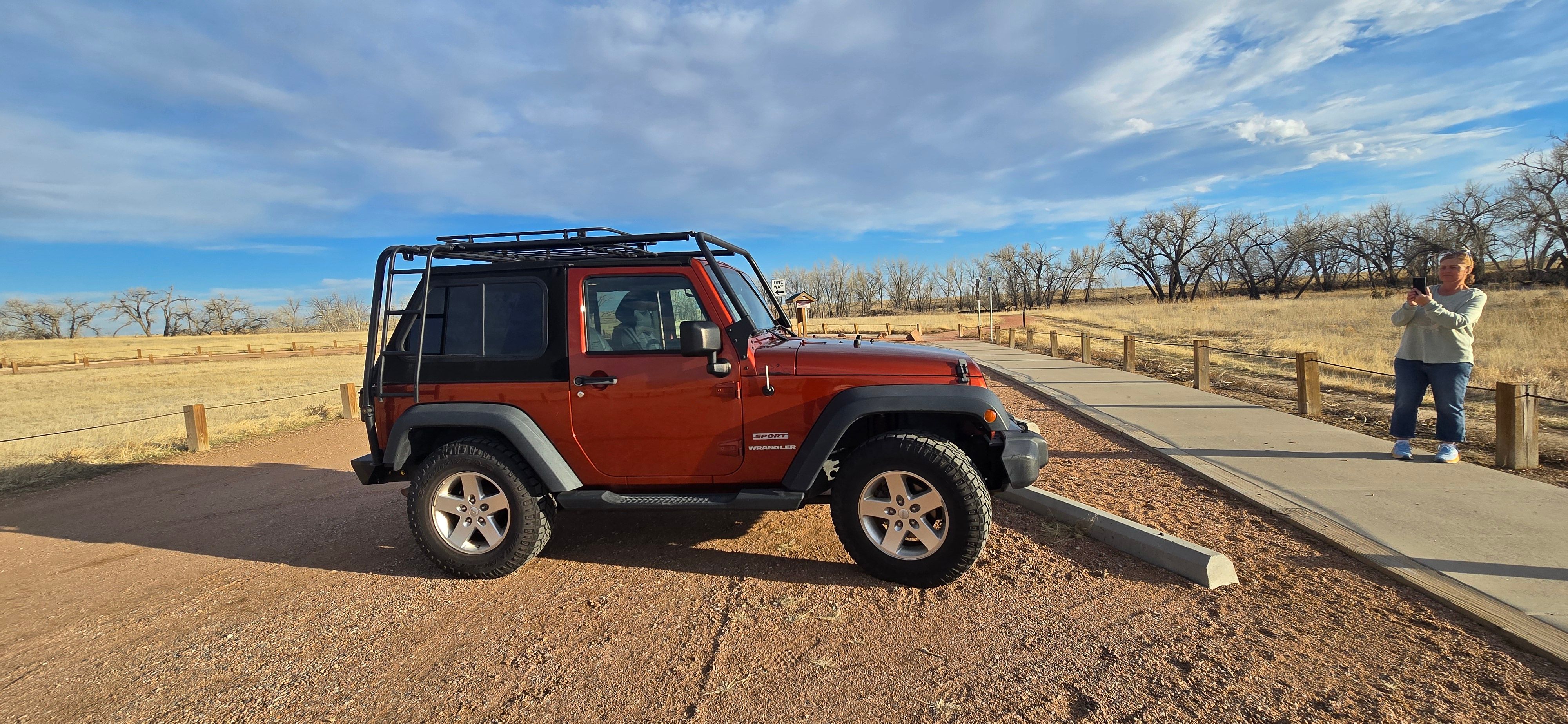 Used 2014 Jeep Wrangler Sport w/ Quick Order Package 24S AWD/4WD image 16