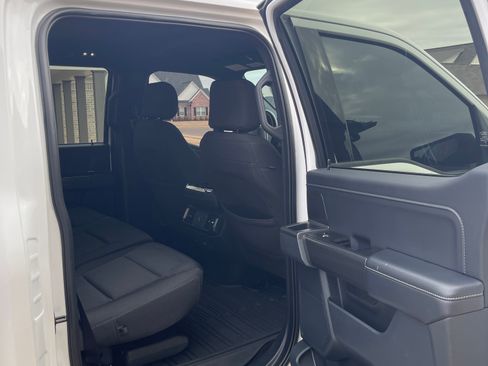 Used 2022 Ford F150 XLT w/ Equipment Group 301A Mid image 9