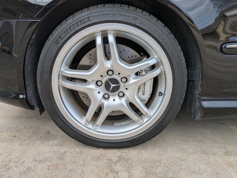 Used 2005 Mercedes-Benz C 55 AMG Sedan image 28