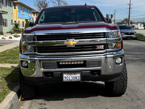 Used 2015 Chevrolet Silverado 2500 LTZ w/ Duramax Plus Package AWD/4WD image 2