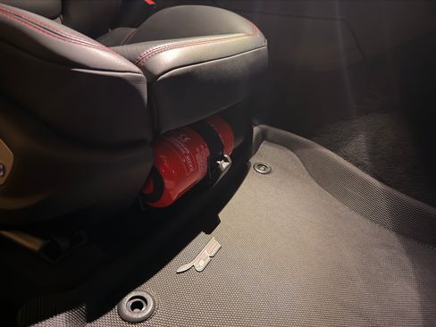 Used 2022 Porsche Macan GTS AWD/4WD image 18