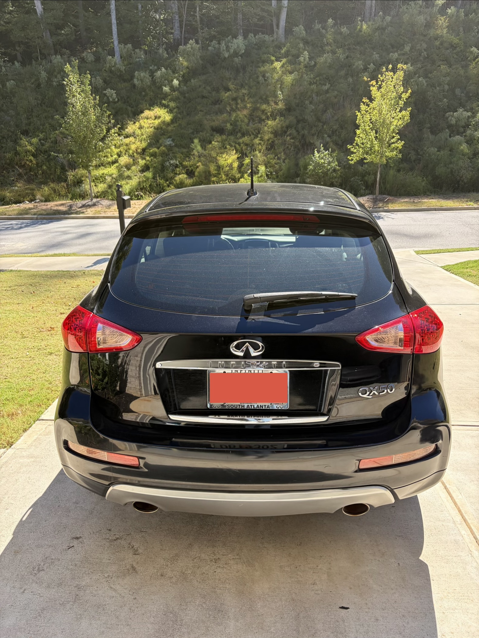 Used 2017 INFINITI QX50 AWD image 2