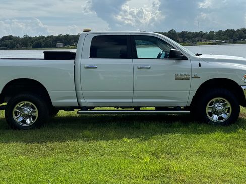Used 2017 RAM 2500 SLT AWD/4WD image 1