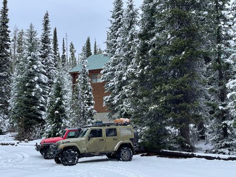 Used 2013 Jeep Wrangler Unlimited Rubicon w/ Connectivity Group image 27