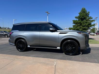 Used 2025 INFINITI QX80 Sensory