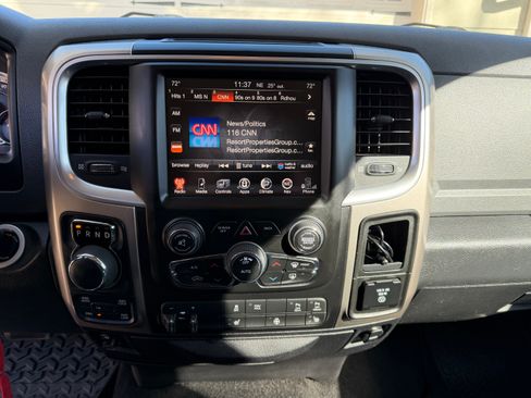 Used 2016 RAM 1500 Big Horn image 25