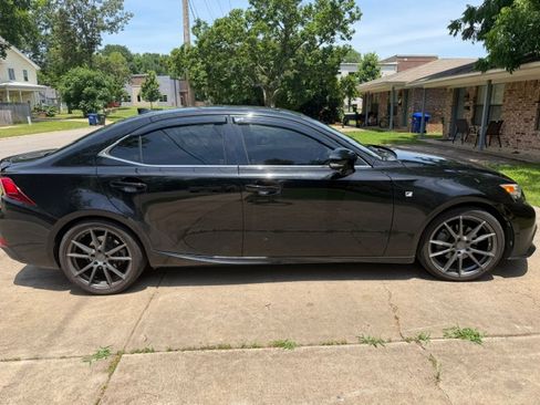 Used 2015 Lexus IS 250 w/ F-Sport Package RWD image 1